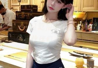 51吃瓜中心今天的线路,追八卦的小伙伴们准备好了吗?