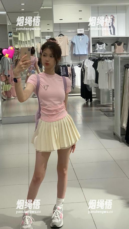 为啥KTV总能出瓜？快下载91吃瓜中心来八卦！