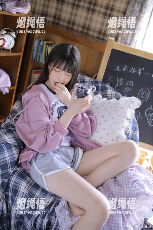 不打烊 “heiliao不打烊”官网,瓜子、炸鸡和新鲜八卦,搭配起来刚刚好!