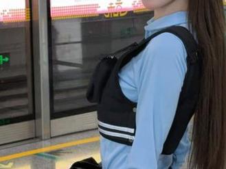 heiliao不打烊iOS热度爆棚,每一分钟都在翻新八卦?