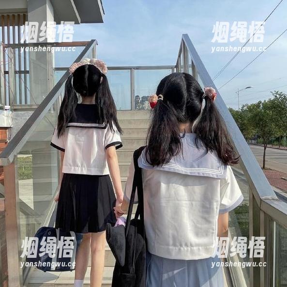 五一吃瓜网 五一吃瓜网:这样吃瓜地址,不光是链接,更像是心情的调味剂!