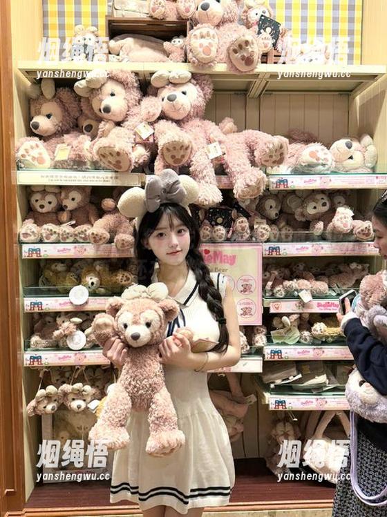 免费吃瓜网 免费吃瓜网:导航的不止是瓜,还有无数在线火花。