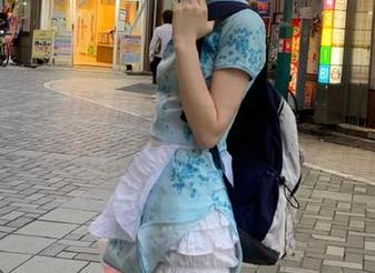 吃瓜在线——黑料网红新动态更新,难道她又开始了奇葩新玩法?