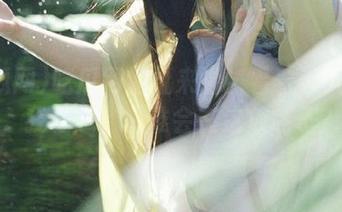 吃瓜网地址来啦!看着天天第一页,我在想,“谁会在这放鸽子?”