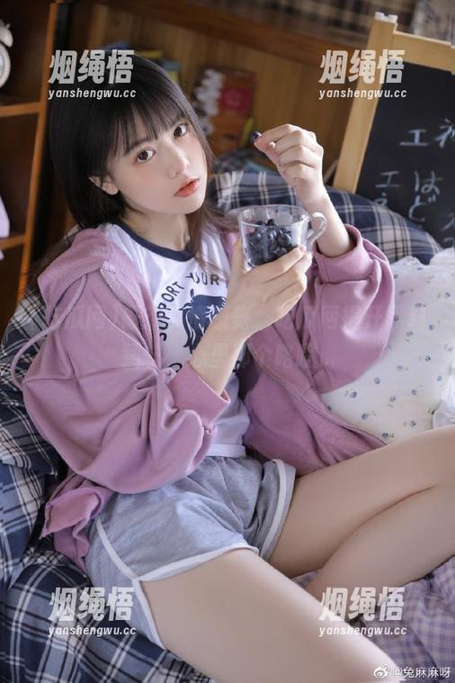 吃瓜网 最新瓜情概览,吃瓜网揭开黑料猛料,心里那个咯噔...