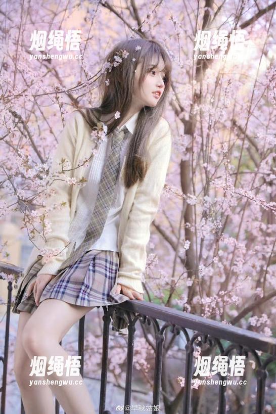 吃瓜网 听说在51独家吃瓜网看链接能获得无限的八卦能量,真的假的?