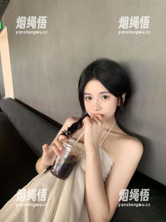 明星黑料 免费口粮来了!明星黑料集中营等你来填补八卦灵魂。