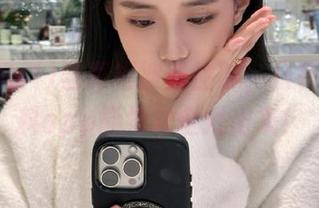 当真相被盖住时,只有明星黑料app能把它全揪出来!