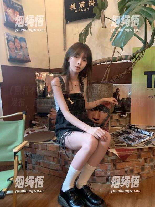 黑料不打烊 又是黑料不打烊万里长征篇发布,最近的八卦真有点疯狂,脑补不过来了!