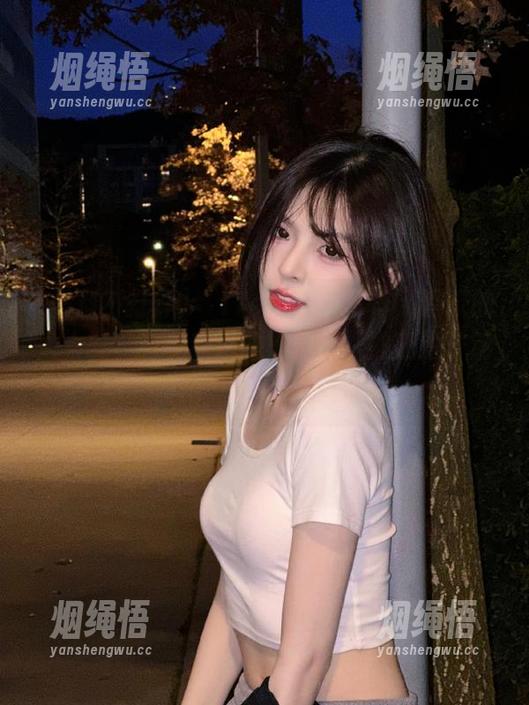黑料不打烊 “17c黑料不打烊”登录的人太多,有些新番的黑厄像是被压进了动漫箱…你get了吗?