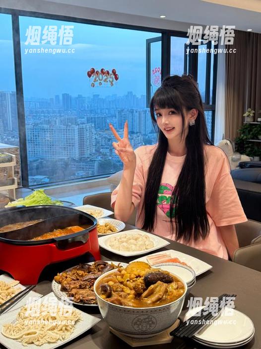 黑料吃瓜网 正在刷“黑料吃瓜网”的链接,心里默默期待有哪些最新的热点大瓜来搅动我的平静生活!