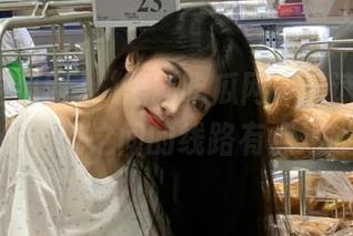“黑料吃瓜网”云读心术:你和我之间的线路有点短哦