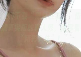下载“黑料在线”,仿佛每天都在参加真实版的真人秀,给你看不完的“精彩入住”!
