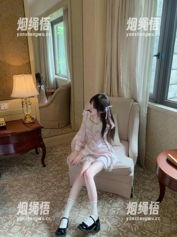 黑料社 黑料社app里,谁说匿名不可以酝酿刺激。