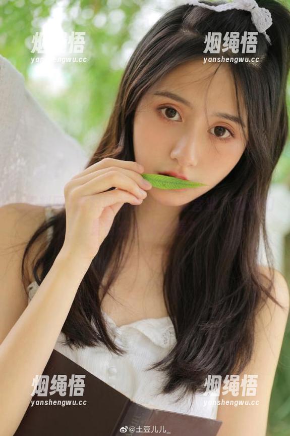 黑料网首页24小时营业，瓜瓜们是否在熬夜陪着？